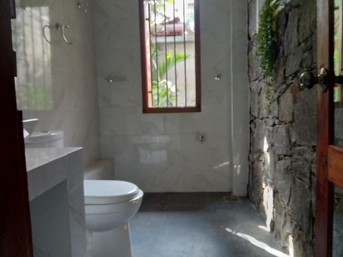 Bed and Breakfast Mandara Rest Hikkaduwa Exterior foto